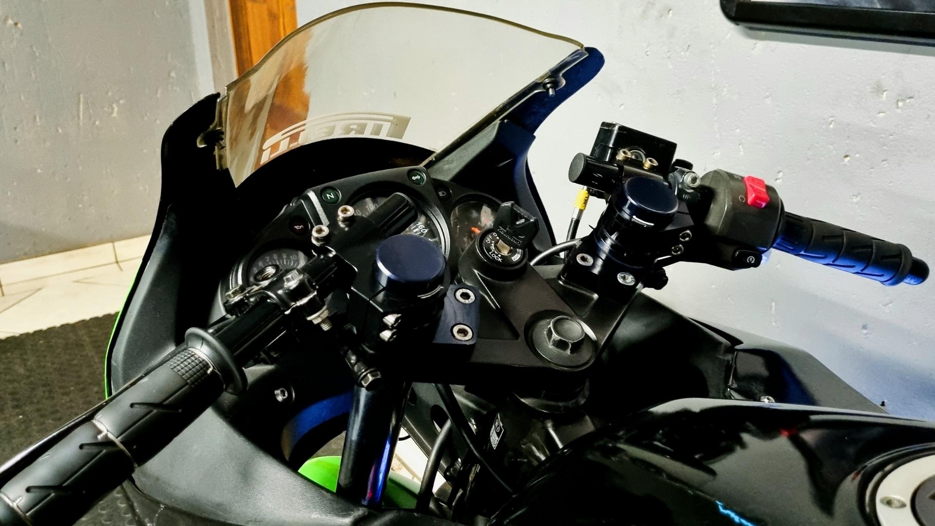 *.:。❁（グッズ整理中） 2009 Kawasaki ZX250 » GFP Motorcycle Sales