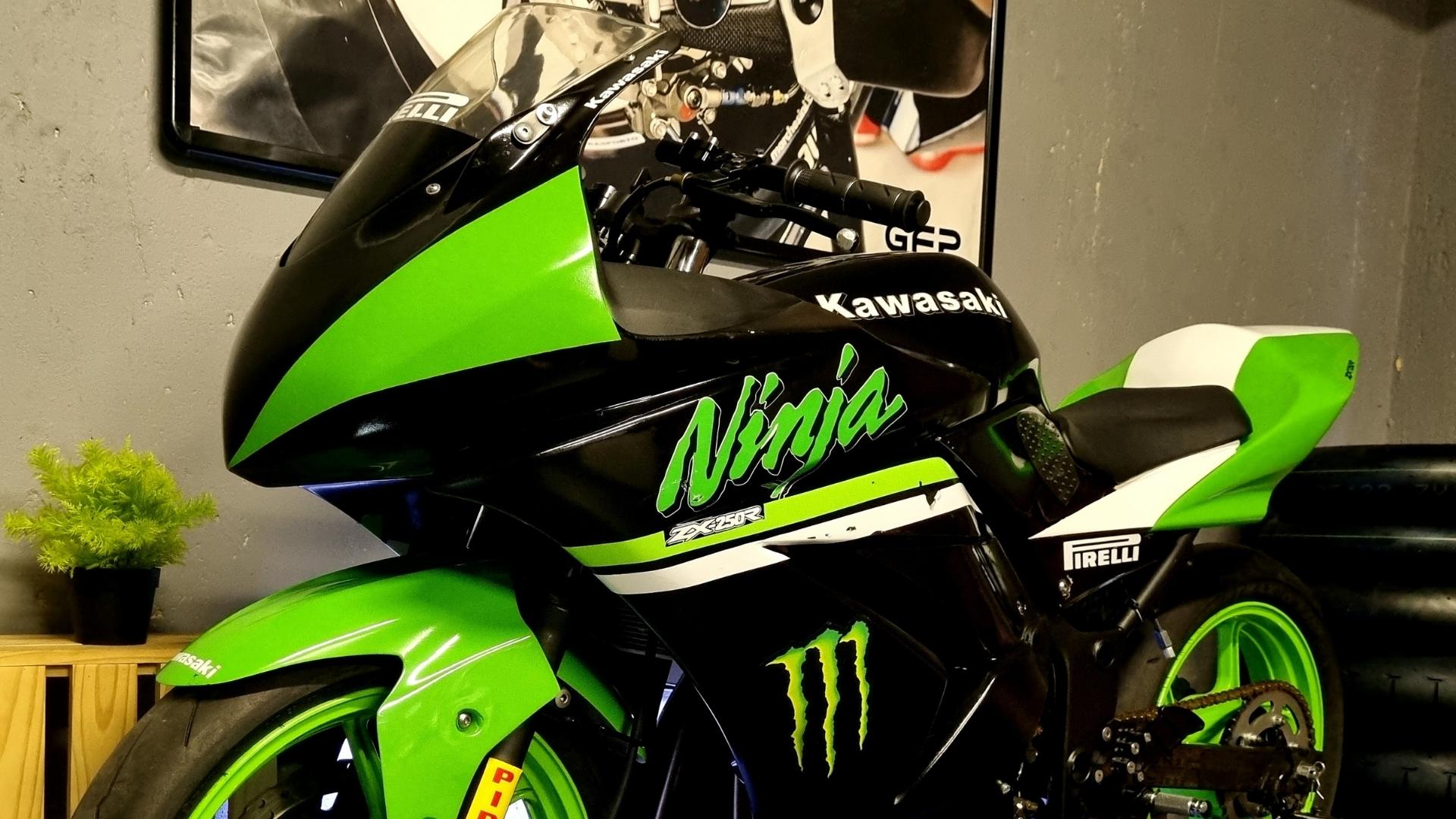 2009 Kawasaki ZX250 » GFP Motorcycle Sales