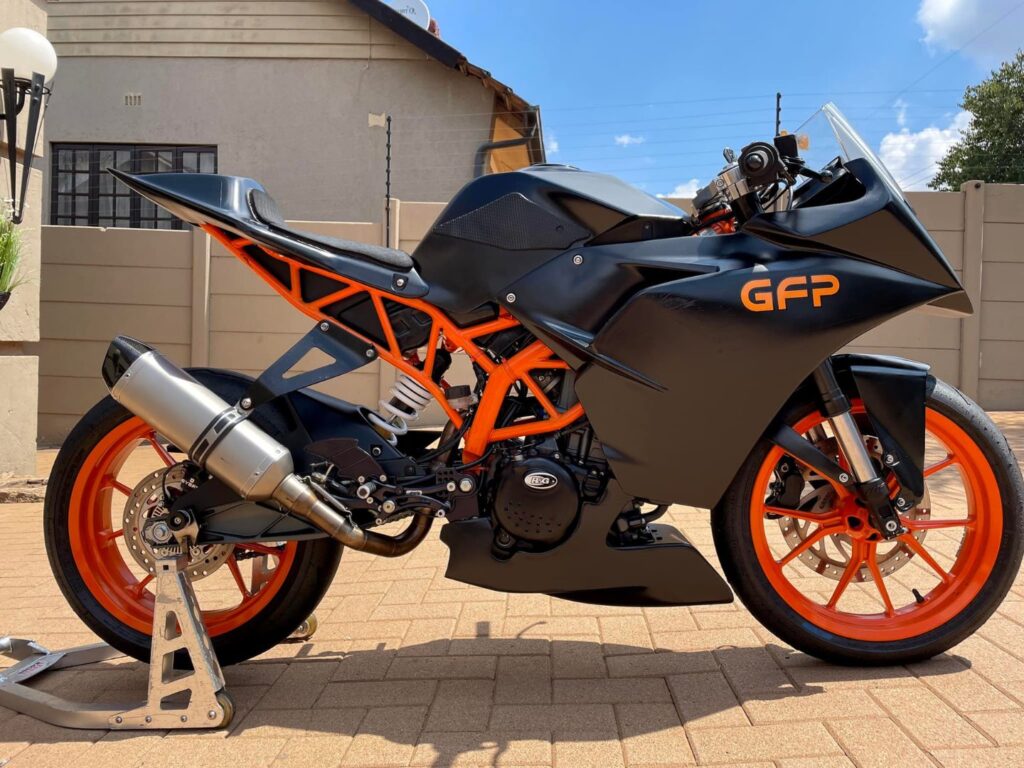 2015 KTM RC390