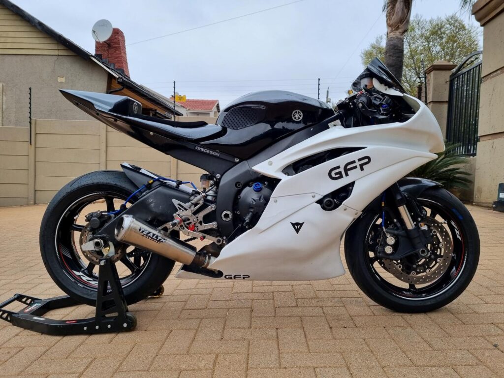 2008 Yamaha R6
