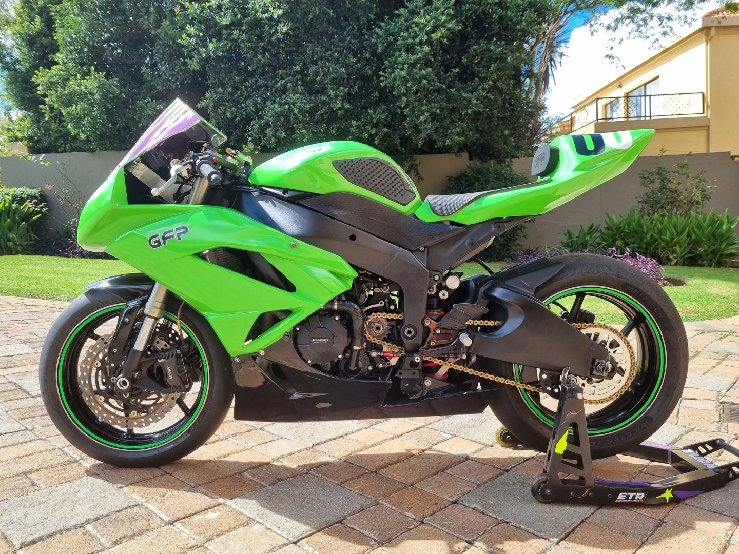 2010 Kawasaki ZX6 » GFP Motorcycle Sales